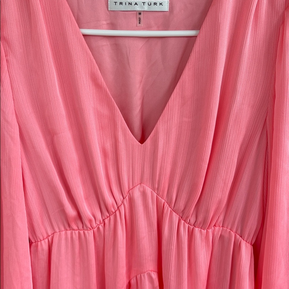 EUC Trina Turk Make Merry Tiered Puff Sleeve V Neck Dress Pink Size Medium - Picture 7 of 9